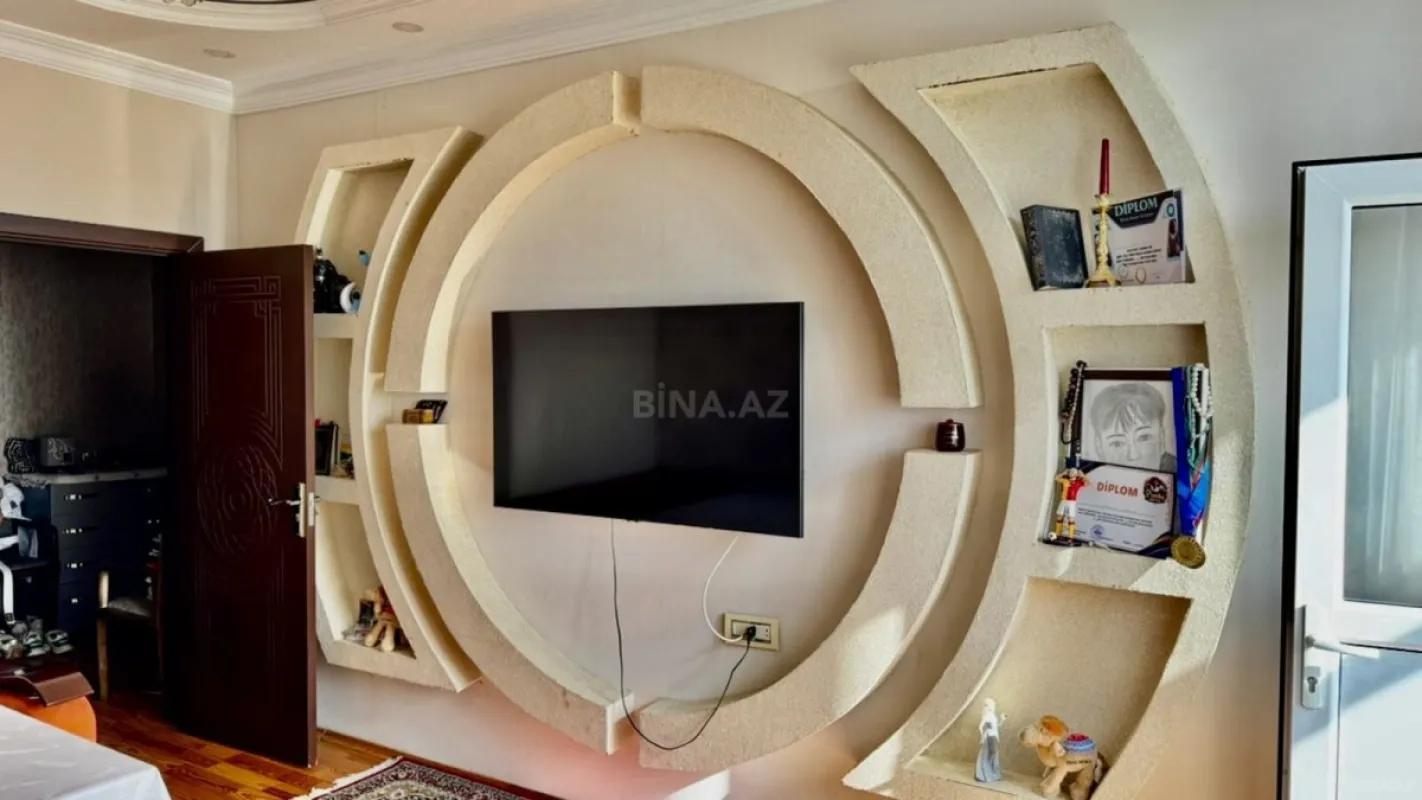 Satılır 2 otaqlı mənzil 52 m²