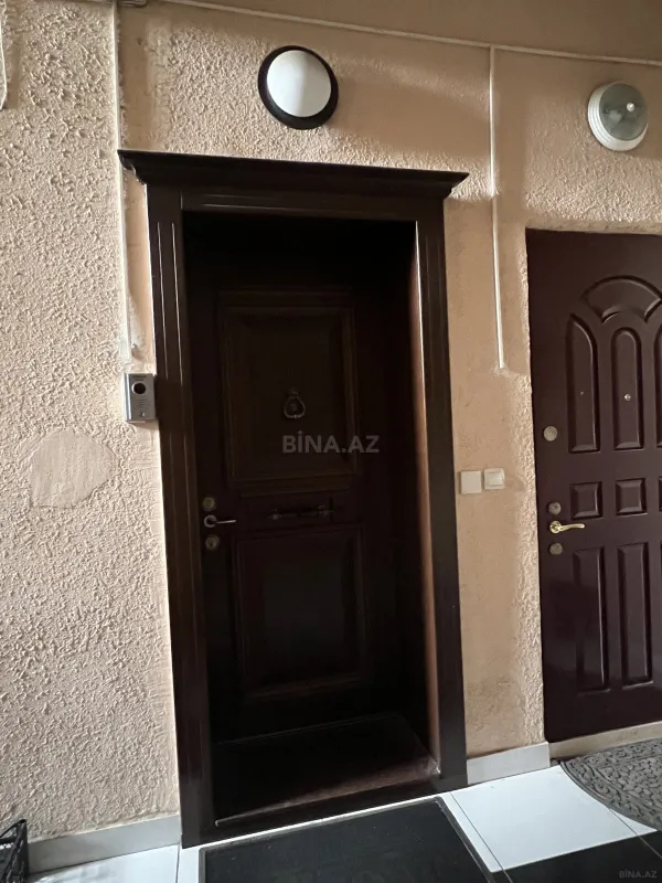 Satılır 3 otaqlı mənzil 118 m²