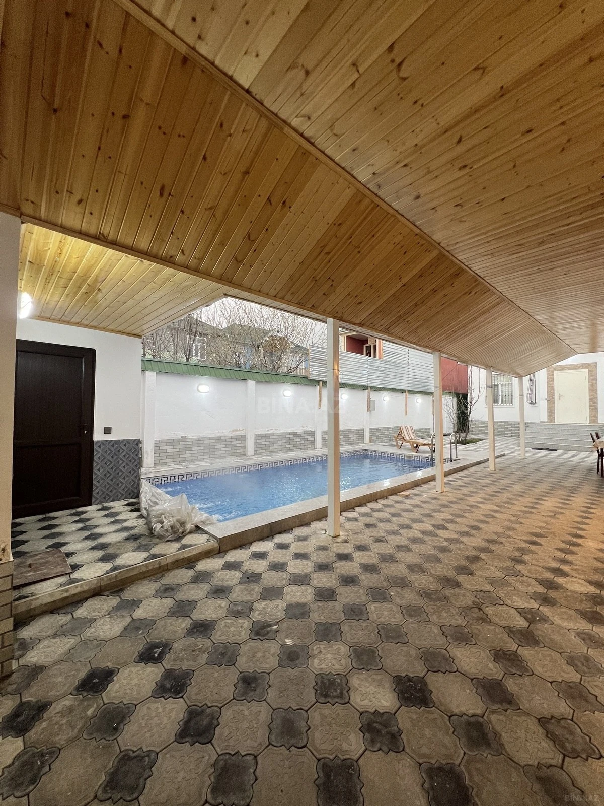 Kirayə verilir 3 otaqlı həyət evi 100 m²