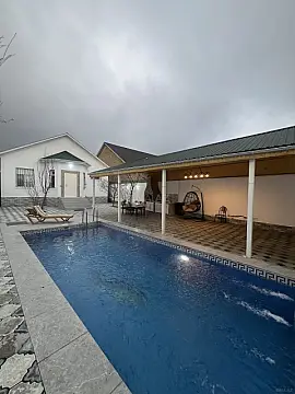 Kirayə verilir 3 otaqlı həyət evi 100 m² — Qəbələ 3 otaq 100.00 m²