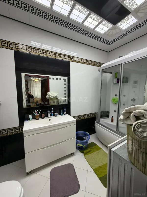 Satılır 3 otaqlı mənzil 150 m²