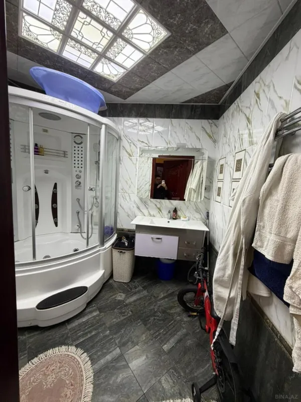 Satılır 3 otaqlı mənzil 150 m²