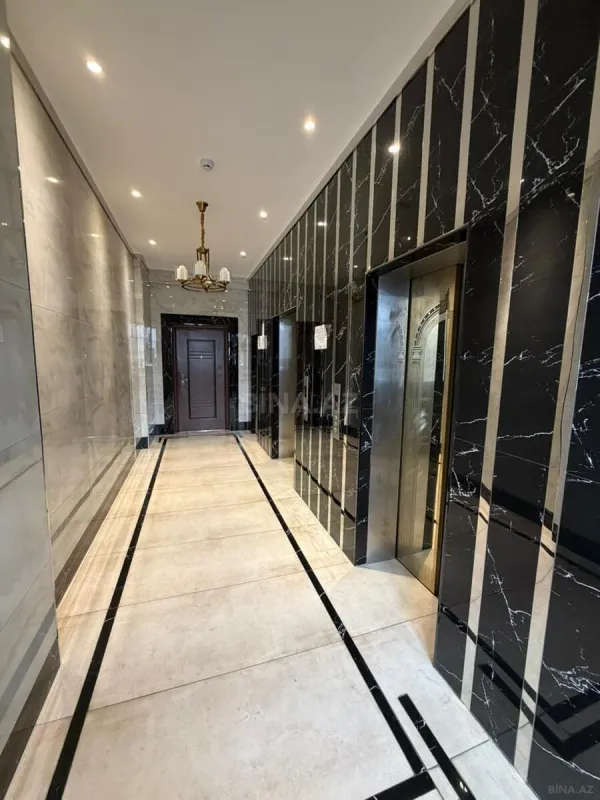 Satılır 3 otaqlı mənzil 150 m²