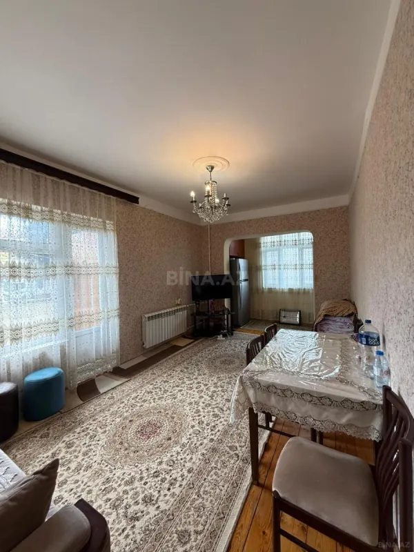 Satılır 2 otaqlı mənzil 45 m²
