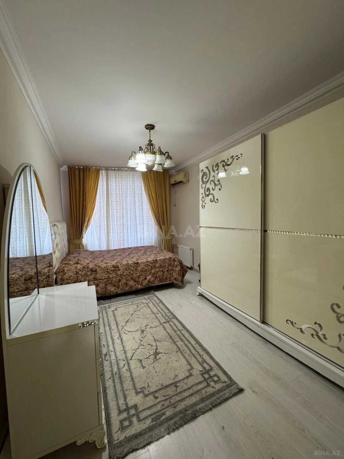 Satılır 2 otaqlı mənzil 51 m²