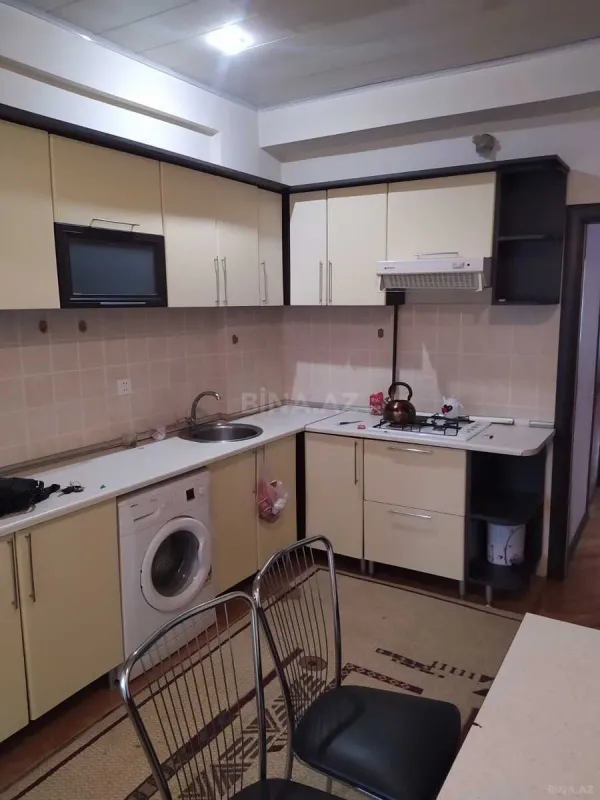 Kirayə verilir 2 otaqlı mənzil 100 m²