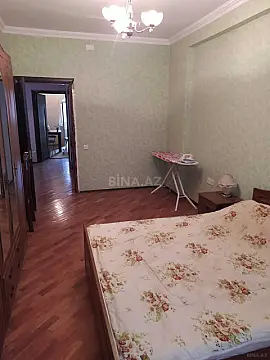 Kirayə verilir 2 otaqlı mənzil 100 m²