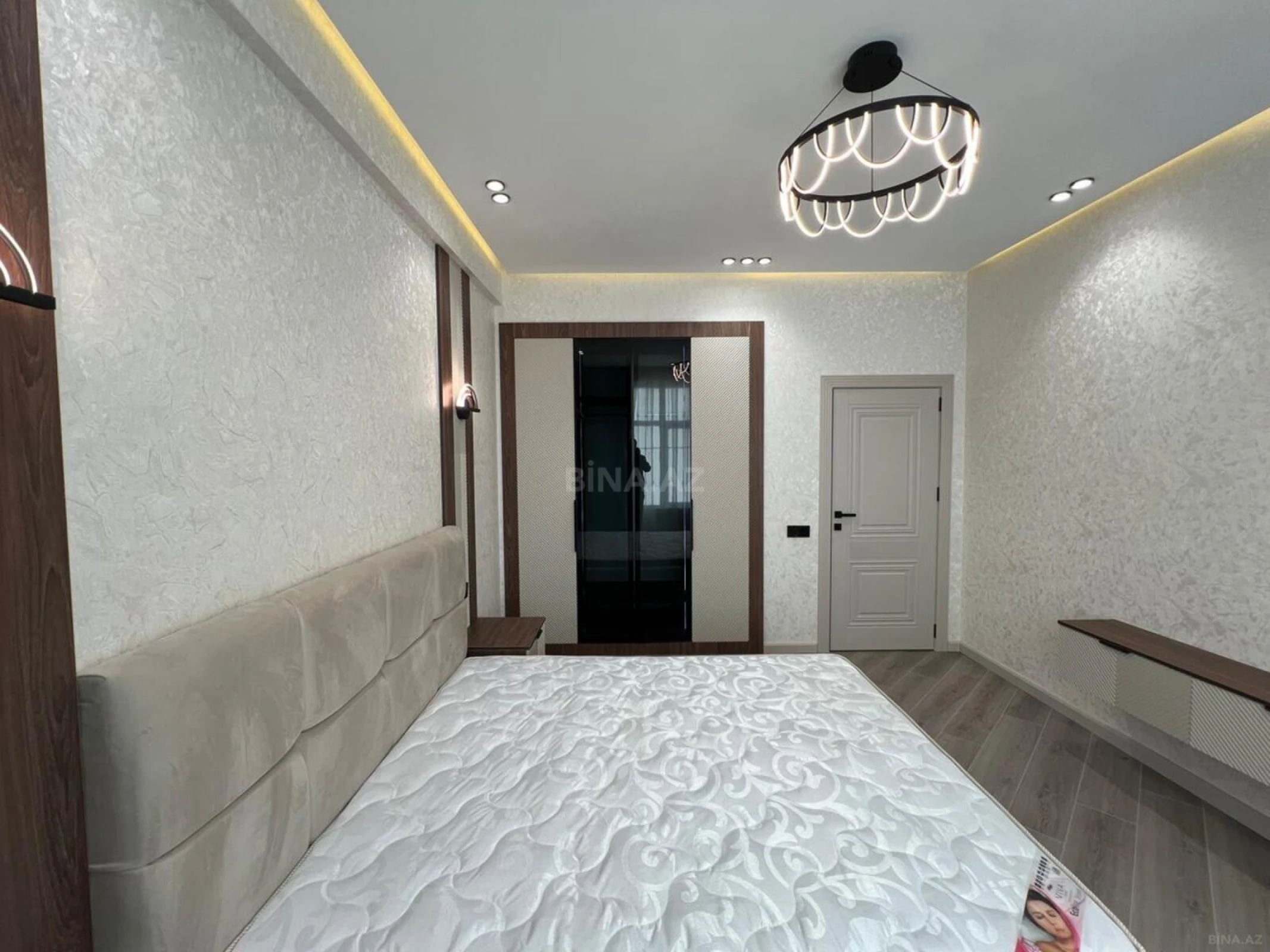 Satılır 3 otaqlı mənzil 90 m²