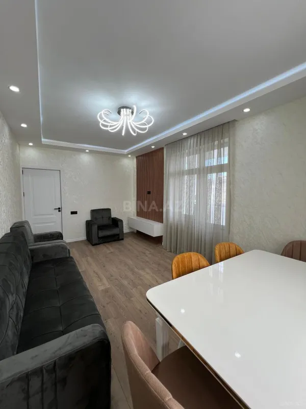Satılır 2 otaqlı mənzil 65 m²