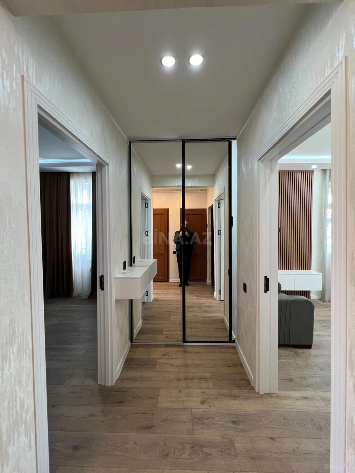 Satılır 2 otaqlı mənzil 65 m²