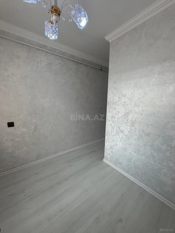 Satılır 3 otaqlı mənzil 40 m²
