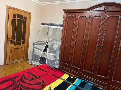 Kirayə verilir 2 otaqlı mənzil 70 m²