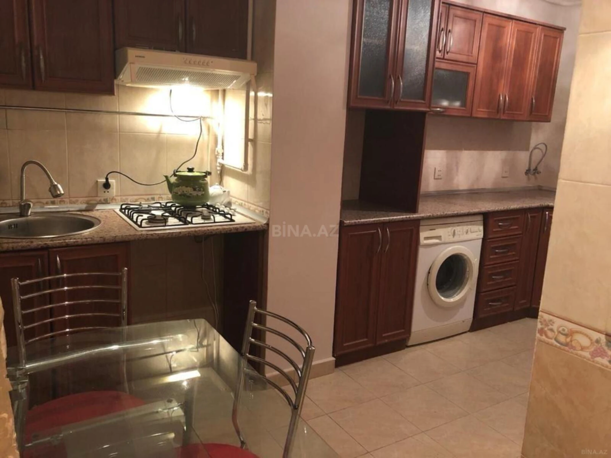 Kirayə verilir 2 otaqlı mənzil 70 m²