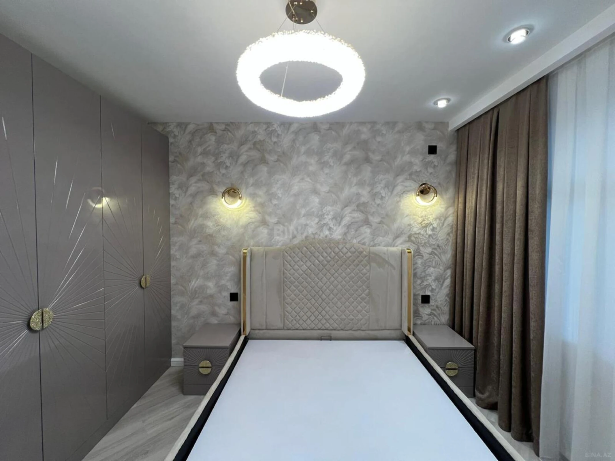 Satılır 2 otaqlı mənzil 65 m²