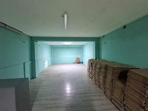 Kirayə verilir obyekt 90 m²