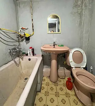 Satılır 3 otaqlı mənzil 90 m²