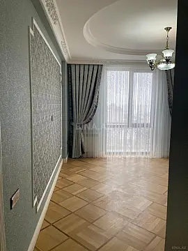 Kirayə verilir 3 otaqlı mənzil 140 m²