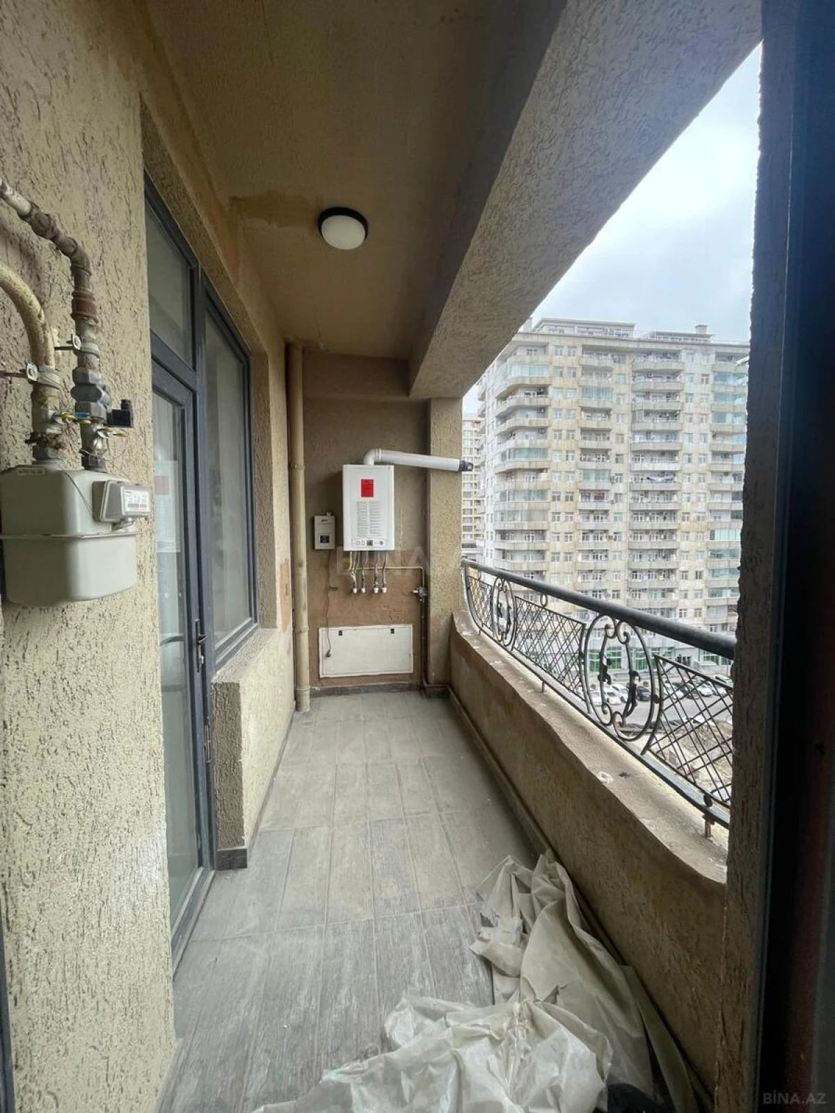 Kirayə verilir 3 otaqlı mənzil 140 m²