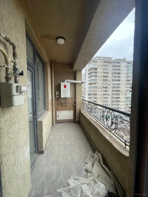 Kirayə verilir 3 otaqlı mənzil 140 m²