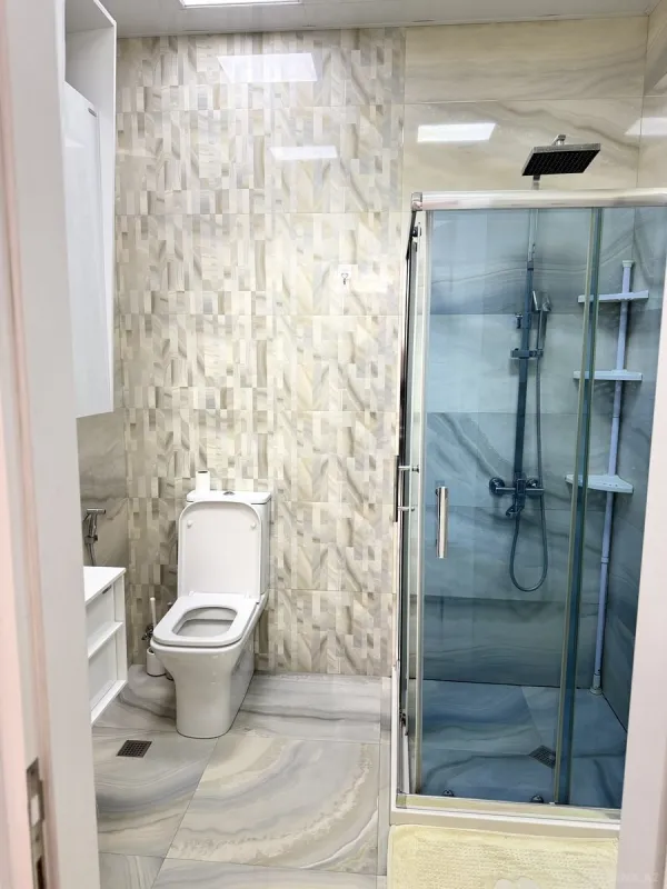 Kirayə verilir 2 otaqlı mənzil 100 m²