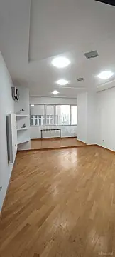 Satılır 3 otaqlı mənzil 130 m²