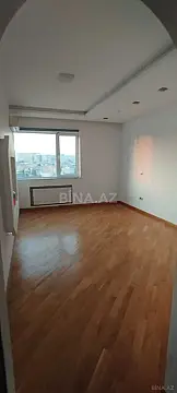 Satılır 3 otaqlı mənzil 130 m²