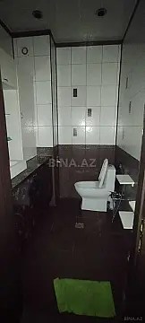 Satılır 3 otaqlı mənzil 130 m²