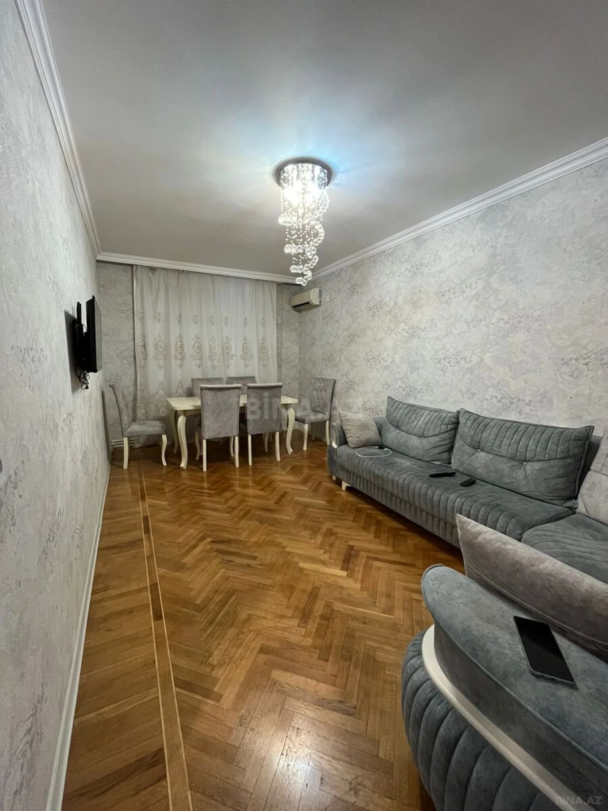 Satılır 3 otaqlı mənzil 70 m²