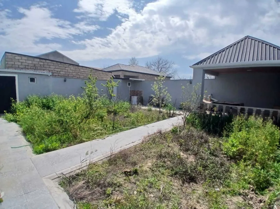 Satılır 3 otaqlı həyət evi 90 m²