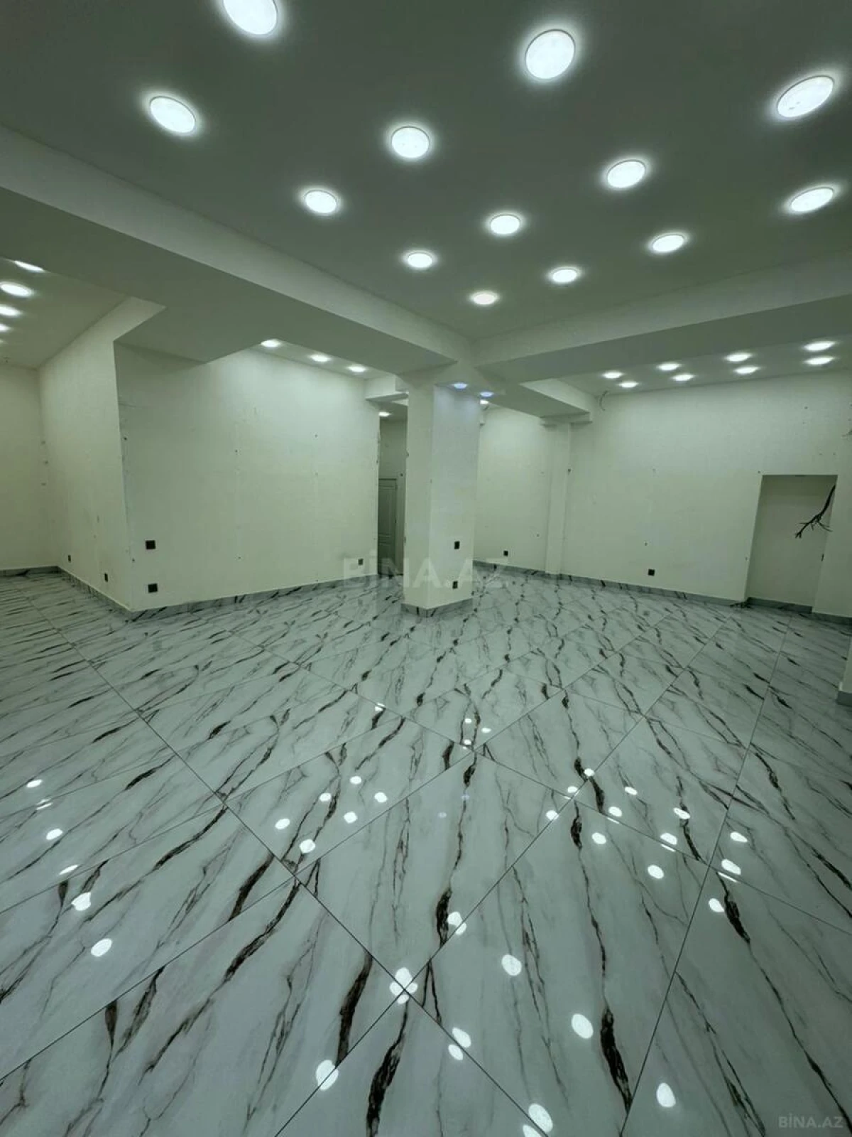 Kirayə verilir obyekt 80 m²