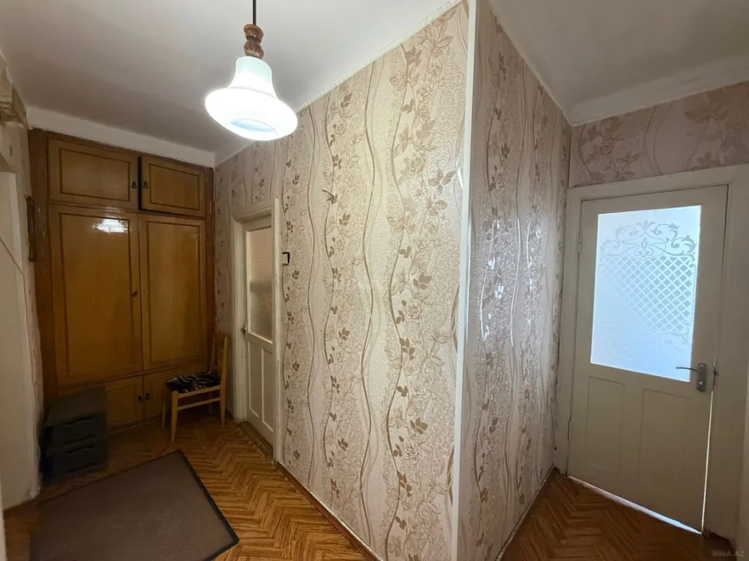 Satılır 2 otaqlı mənzil 60 m²