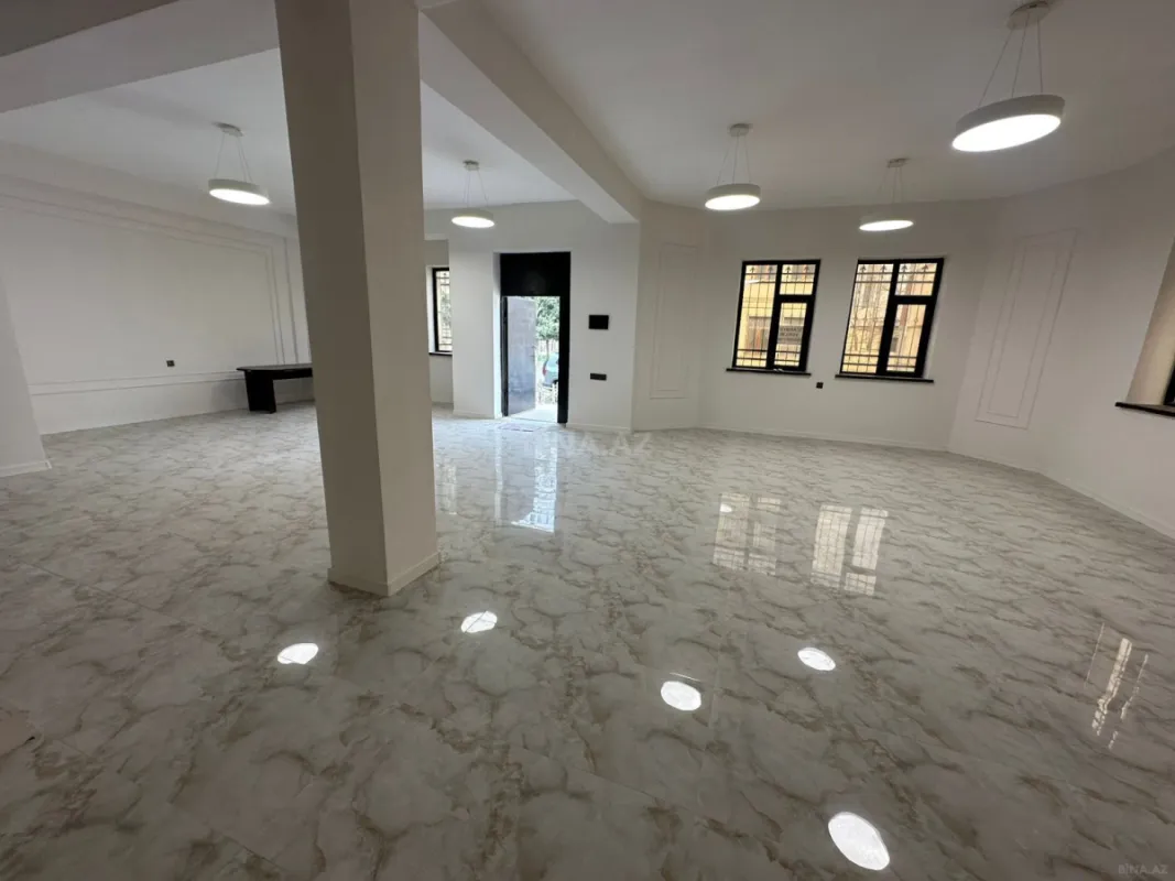 Kirayə verilir 15 otaqlı ofis 1010 m²