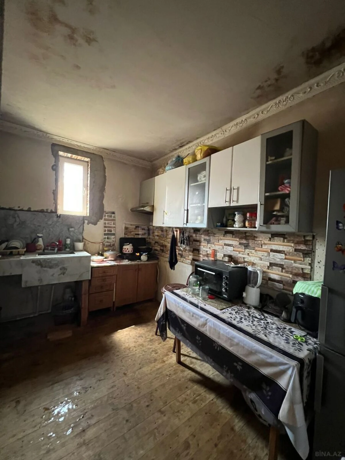 Satılır 6 otaqlı həyət evi 160 m²