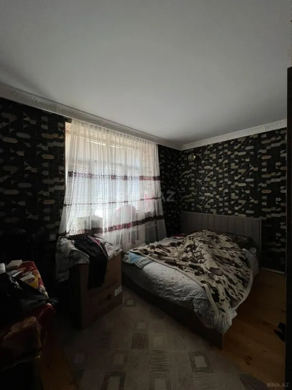 Satılır 6 otaqlı həyət evi 160 m²