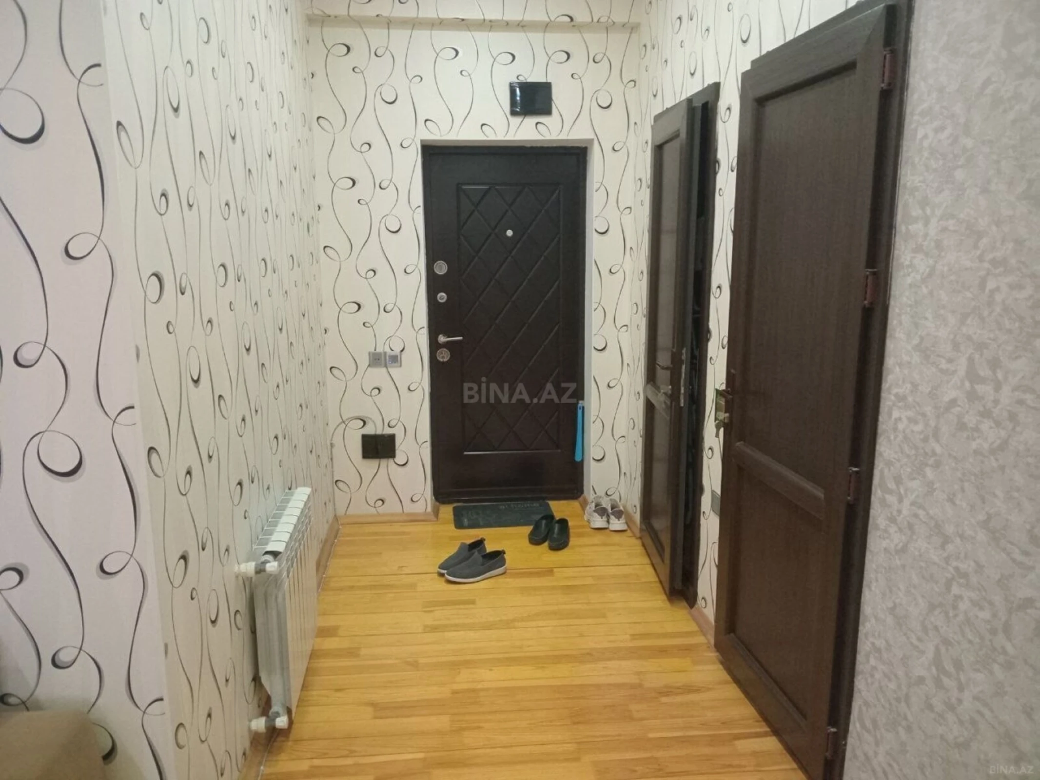 Satılır 3 otaqlı mənzil 88.8 m²