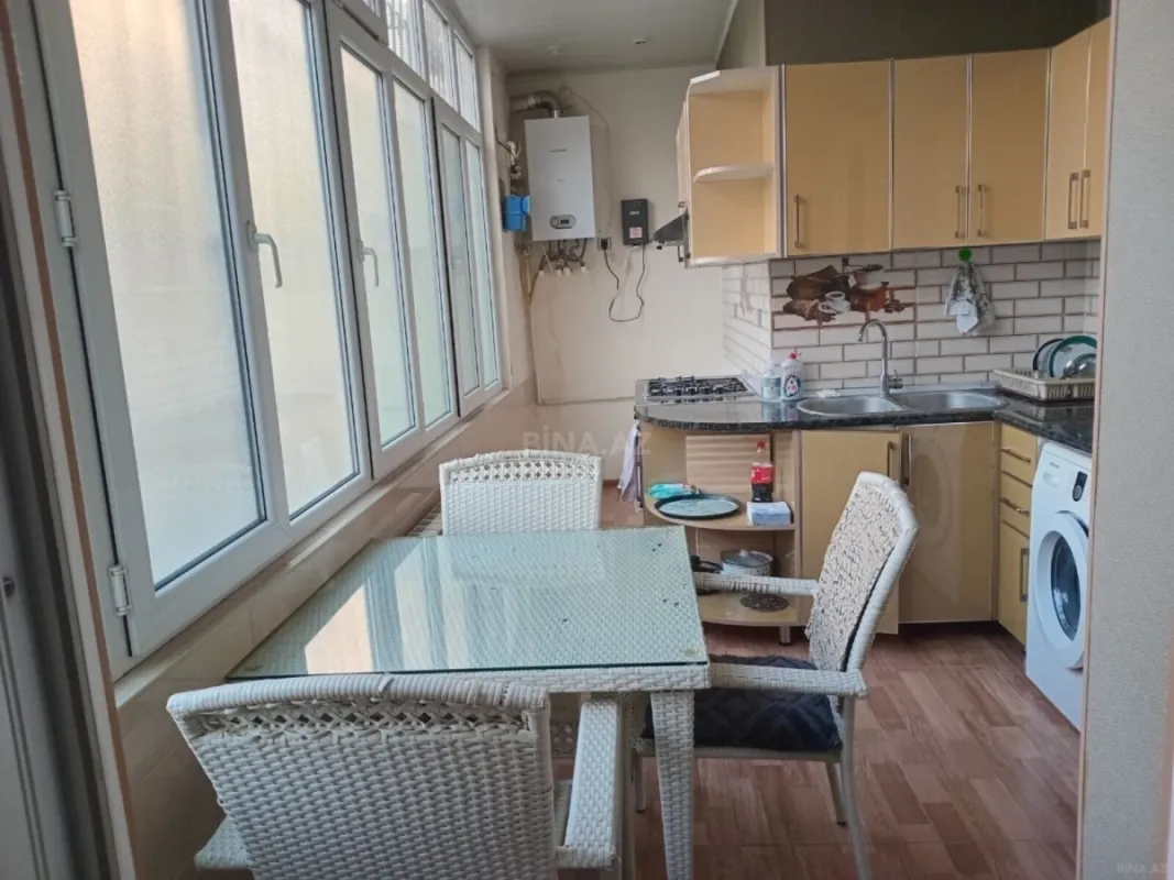 Satılır 3 otaqlı mənzil 88.8 m²