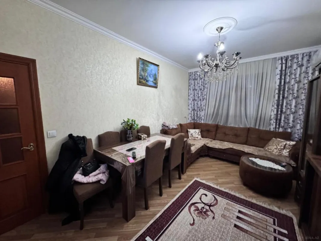 Satılır 2 otaqlı mənzil 52 m²