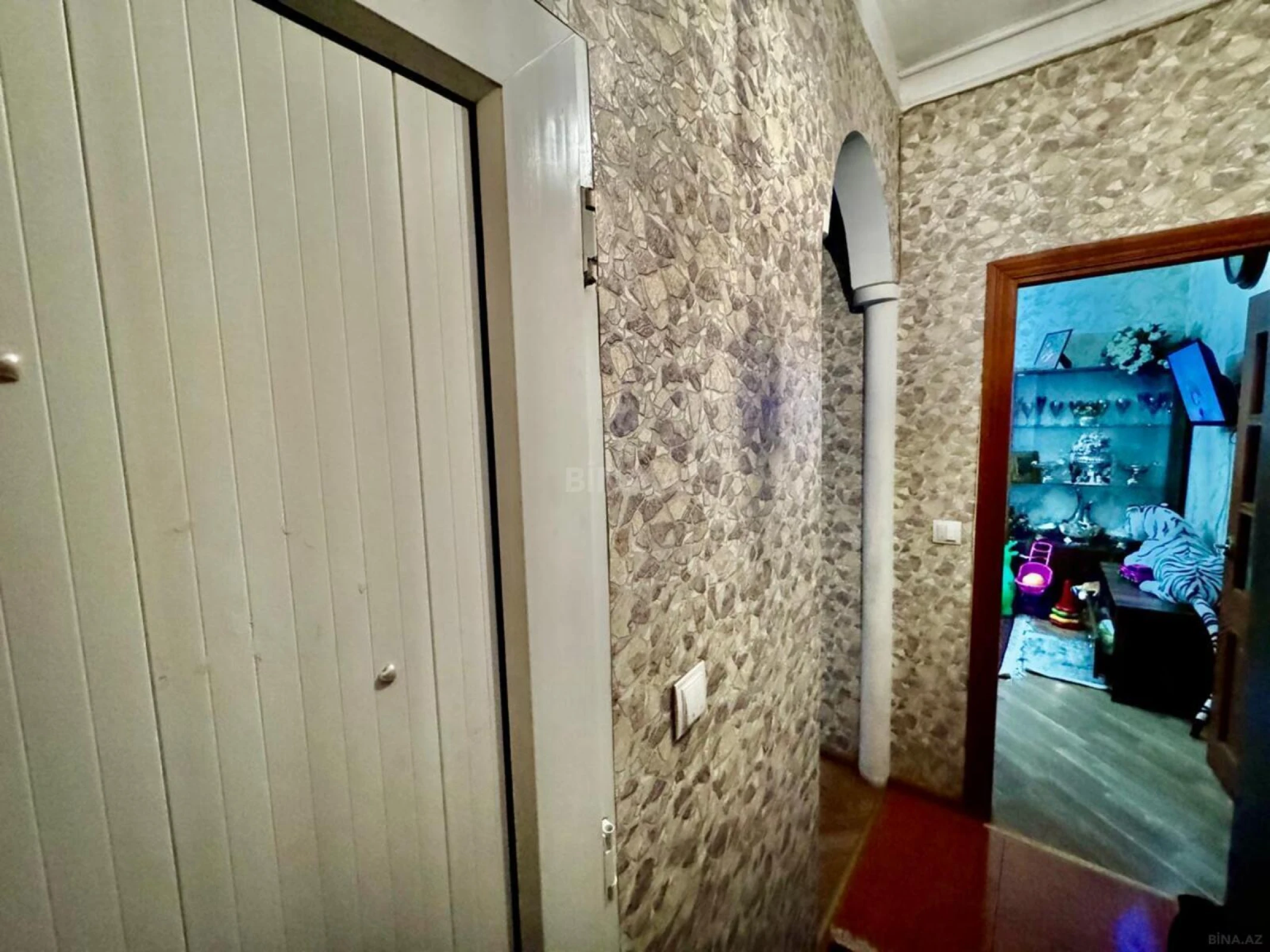 Satılır 2 otaqlı mənzil 52 m²