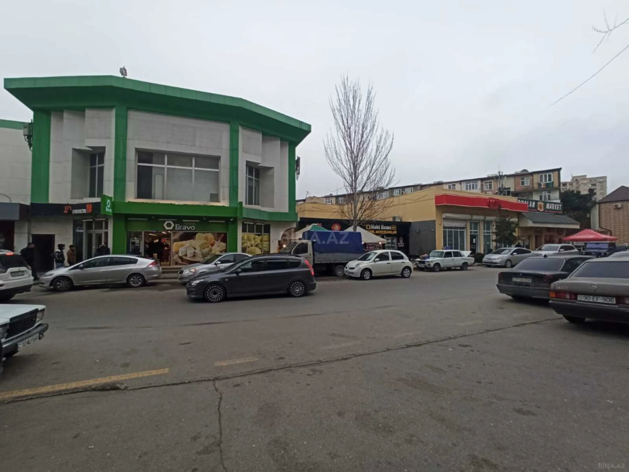 Satılır 2 otaqlı mənzil 52 m²