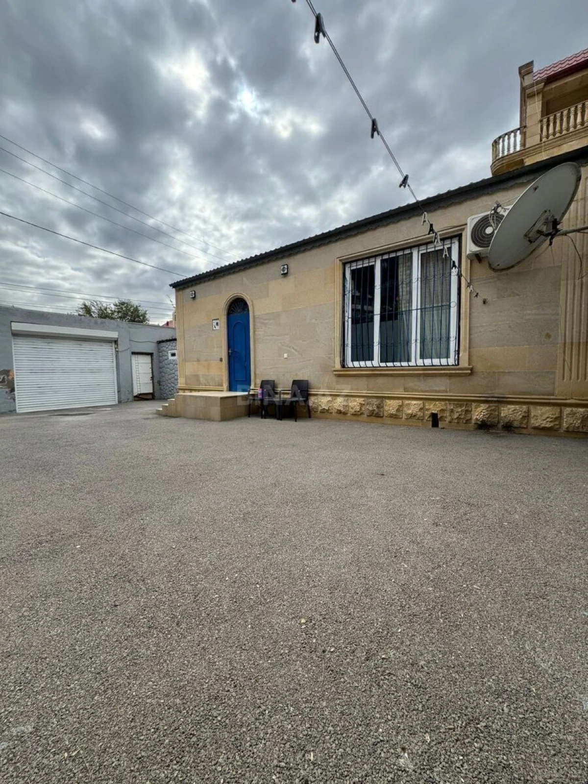 Satılır 2 otaqlı həyət evi 75 m²