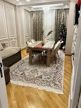 Satılır 3 otaqlı mənzil 110 m²