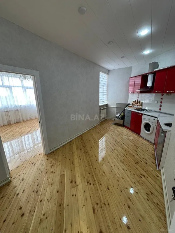 Satılır 2 otaqlı mənzil 74 m²