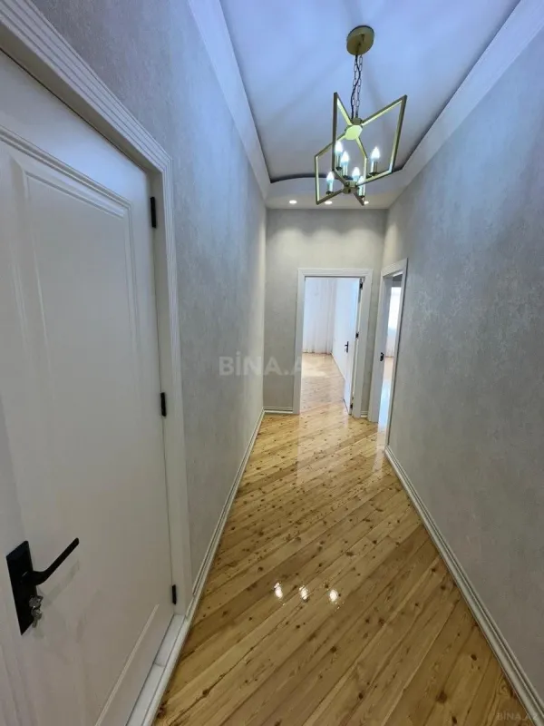 Satılır 2 otaqlı mənzil 74 m²