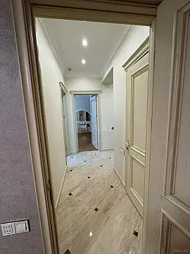 Kirayə verilir 2 otaqlı mənzil 100 m²
