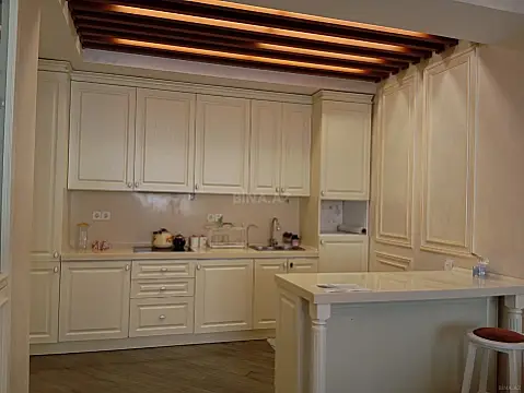 Kirayə verilir 3 otaqlı mənzil 100 m²