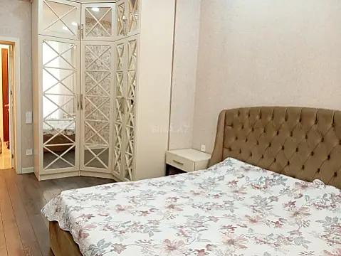 Kirayə verilir 3 otaqlı mənzil 100 m²