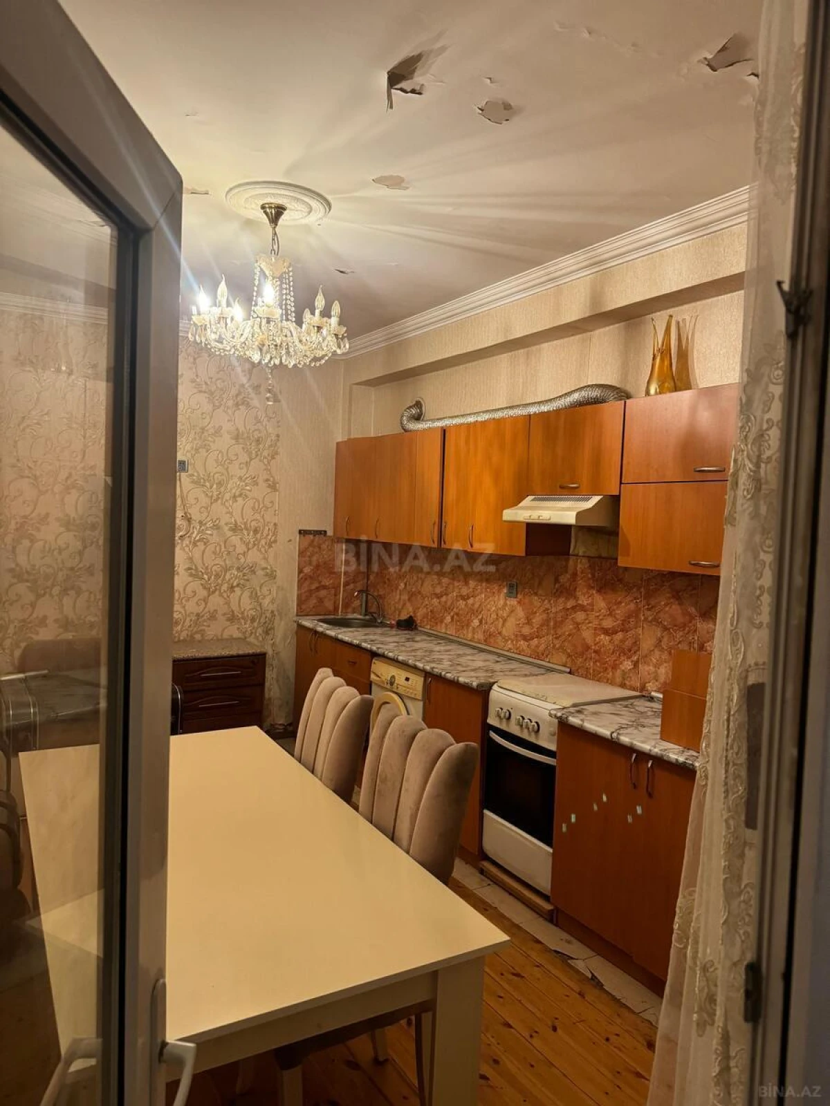 Kirayə verilir 2 otaqlı mənzil 56 m²