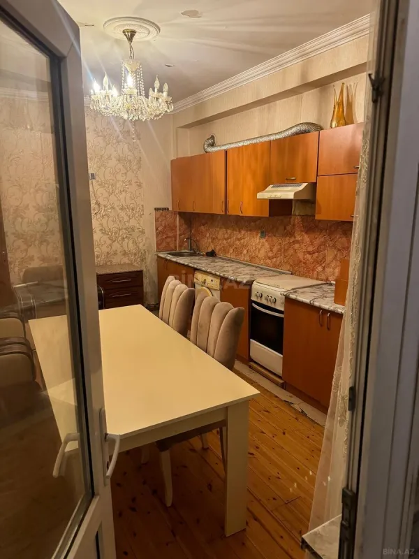 Kirayə verilir 2 otaqlı mənzil 56 m²