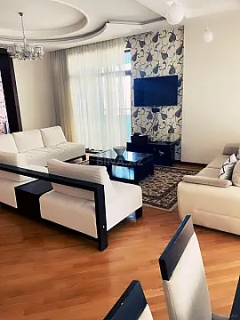 Kirayə verilir 3 otaqlı mənzil 191 m² — Bakı, Xətai 3 otaq 191.00 m²
