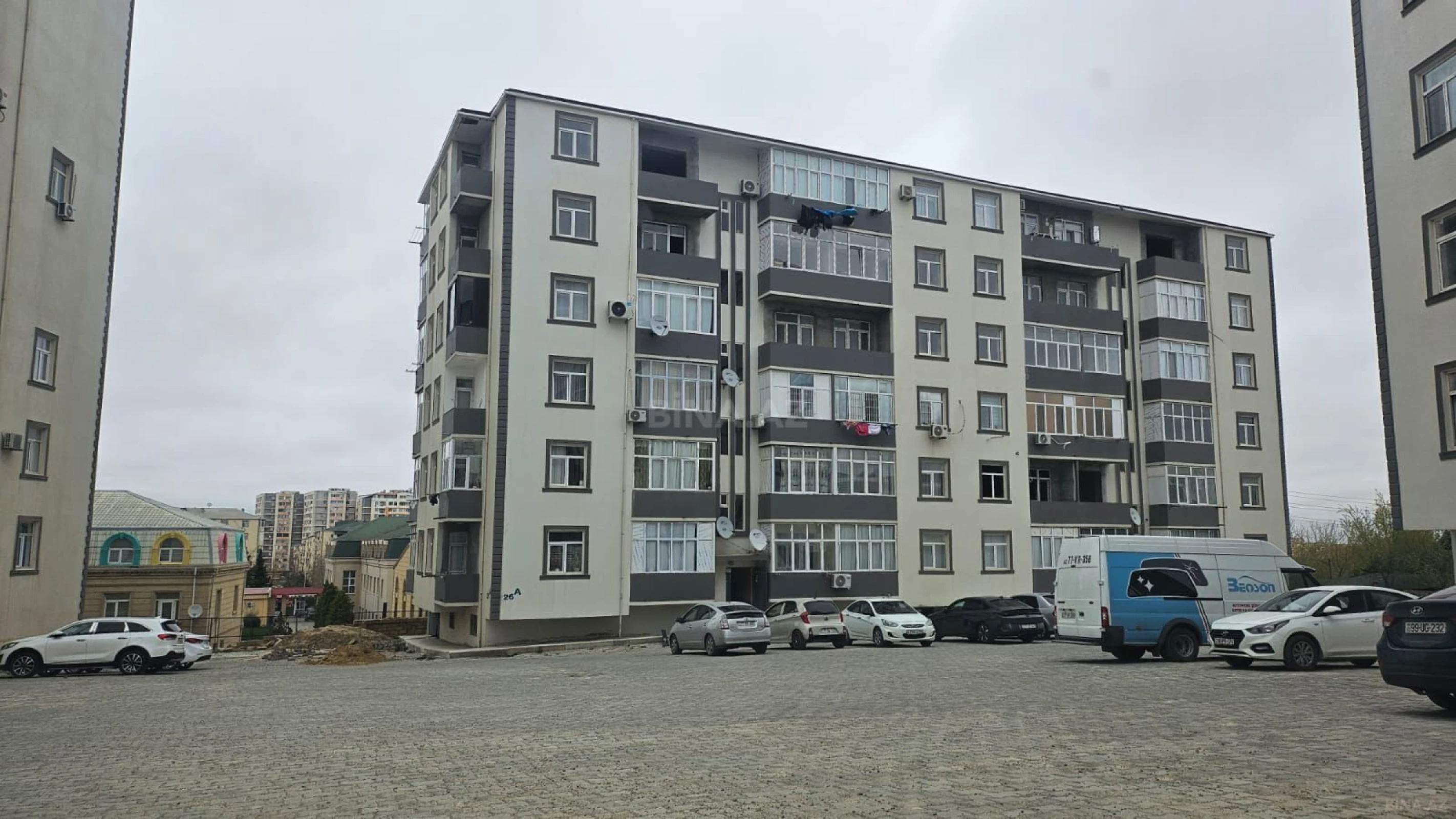 Satılır 1 otaqlı mənzil 58 m²